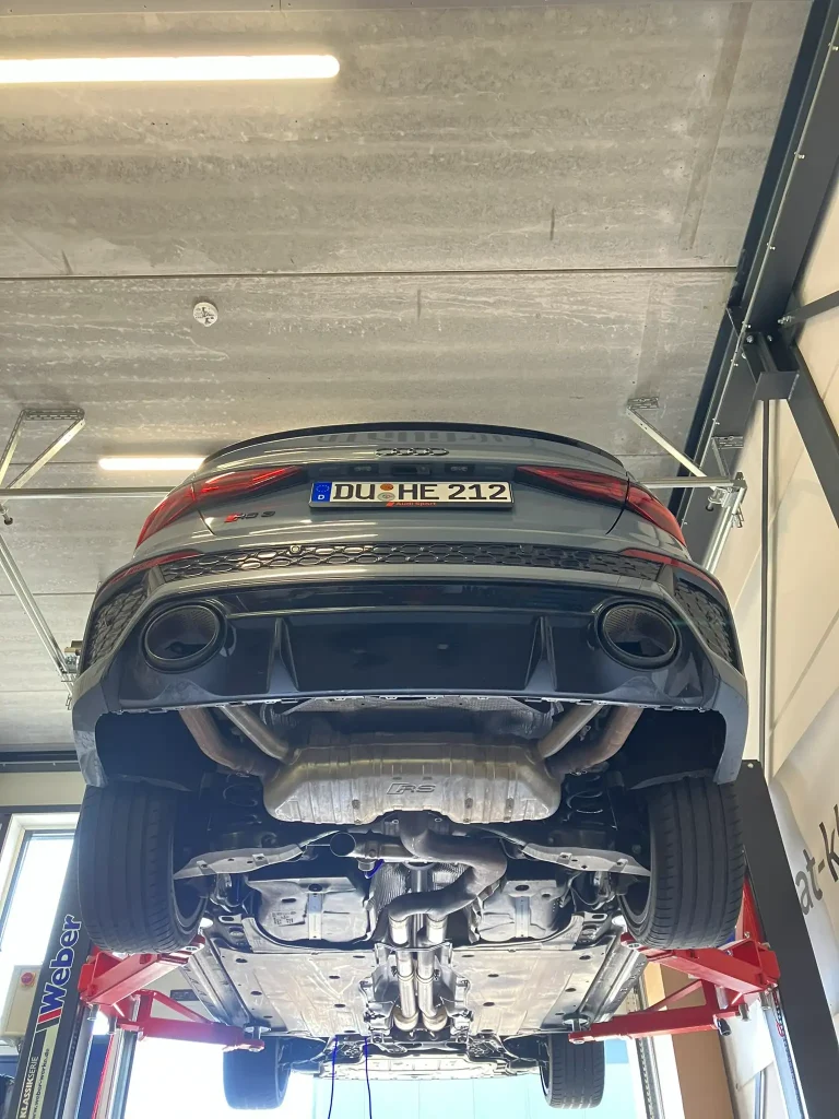 Audi RS3 klep