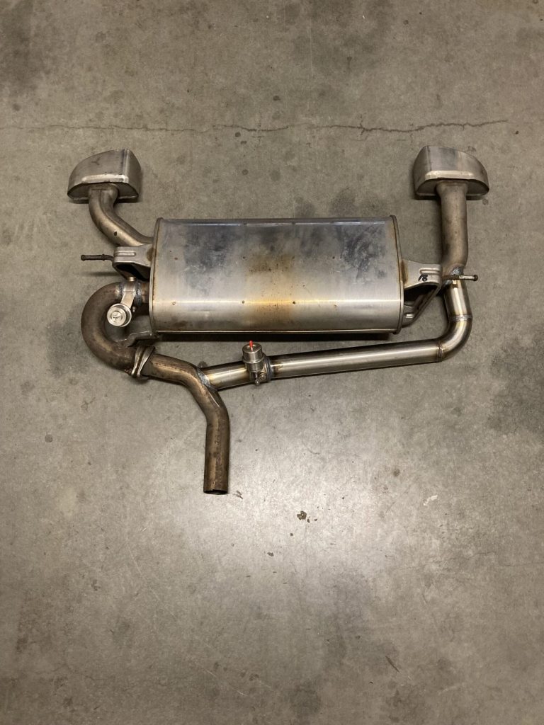Hyundai Genis bypass met dubbele klep